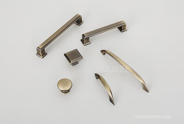 Cabinet Pulls Bronze